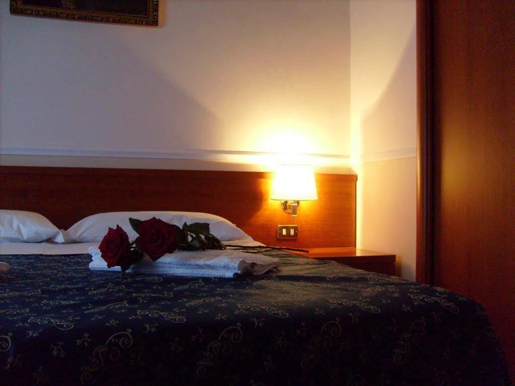 B&B Gerbera Roma Экстерьер фото